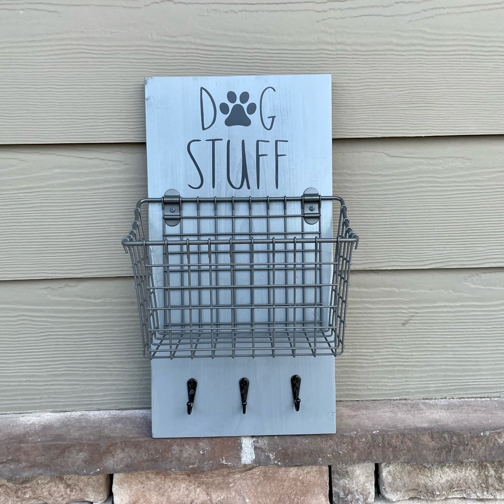 Wooden Dog leash holder